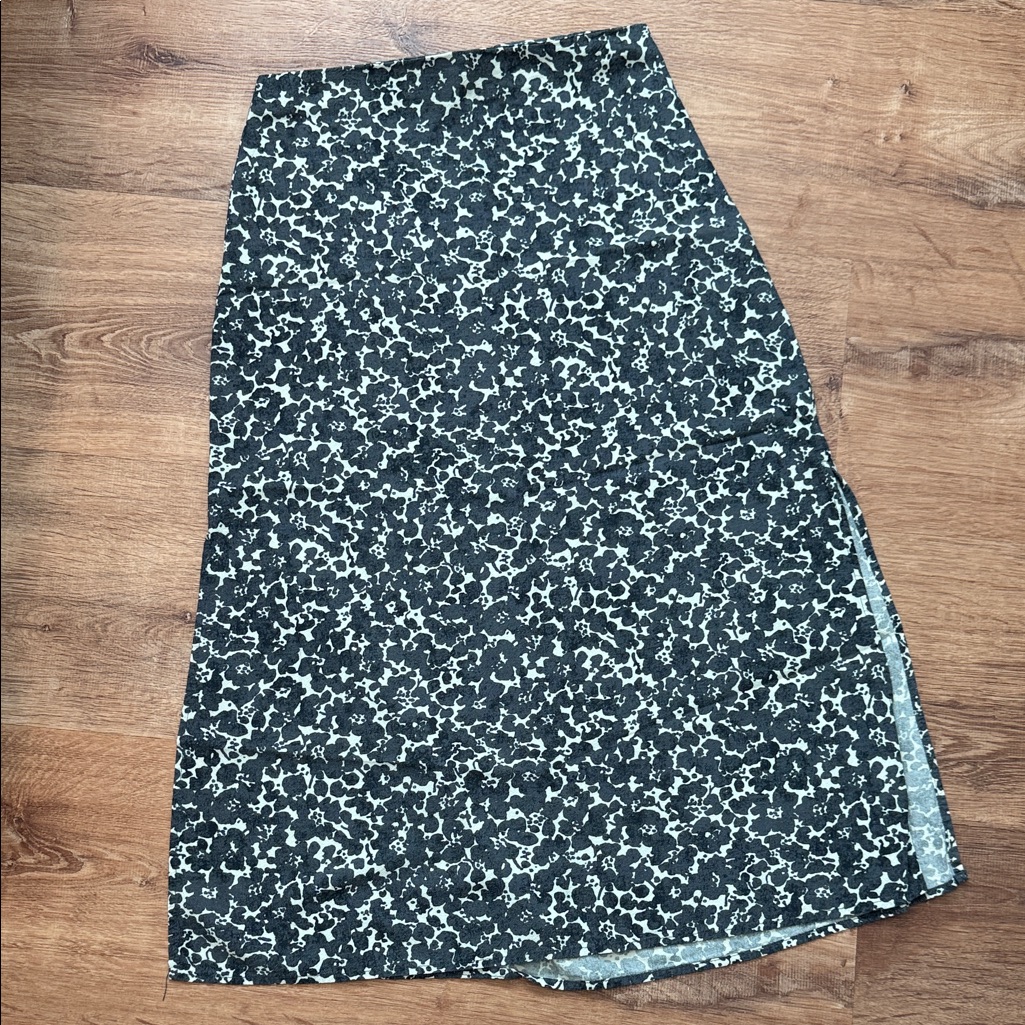 Marine Layer Black And Cream Floral Pencil Skirt
